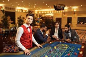surgaslot login live-dealer blackjack table on mobile screen